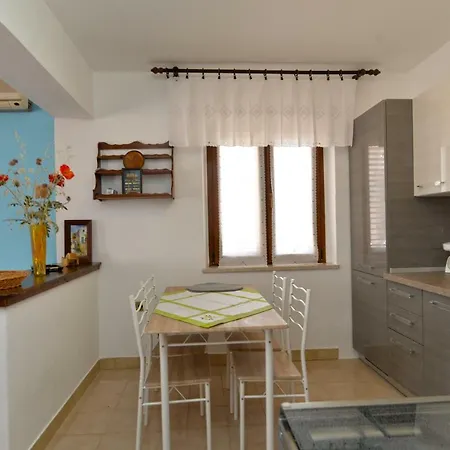 Apartament 408 Fažana