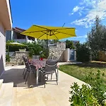 Apartments 408 Fazana * Fazana