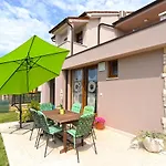 Apartment Apartments 408 Fazana *